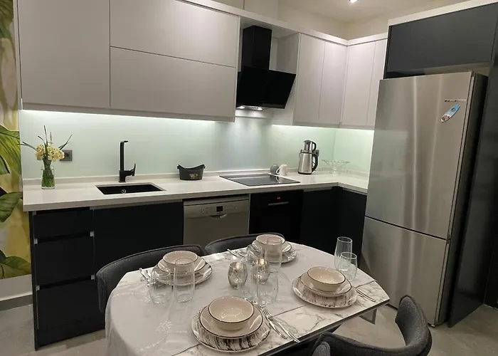 Apartment Sol Garden F16